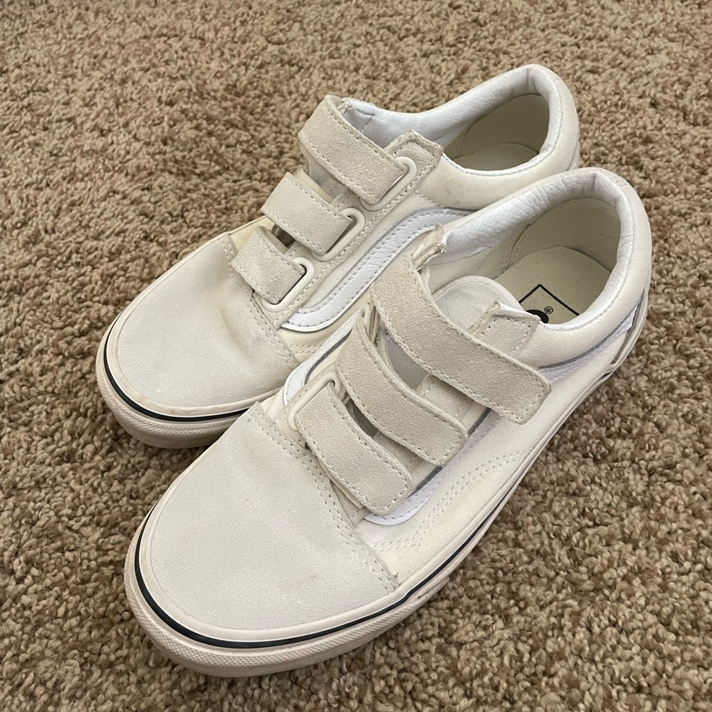 Cream Velcro Vans - US W7